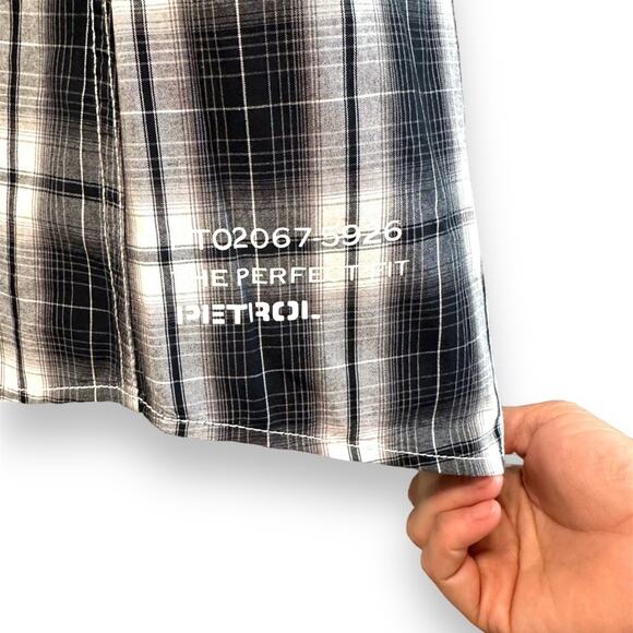 Men’s black and white petrol brand western pearl snap button down shirt size Lg - Picture 7 of 7